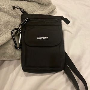 Supreme(fw19) shoulder bag